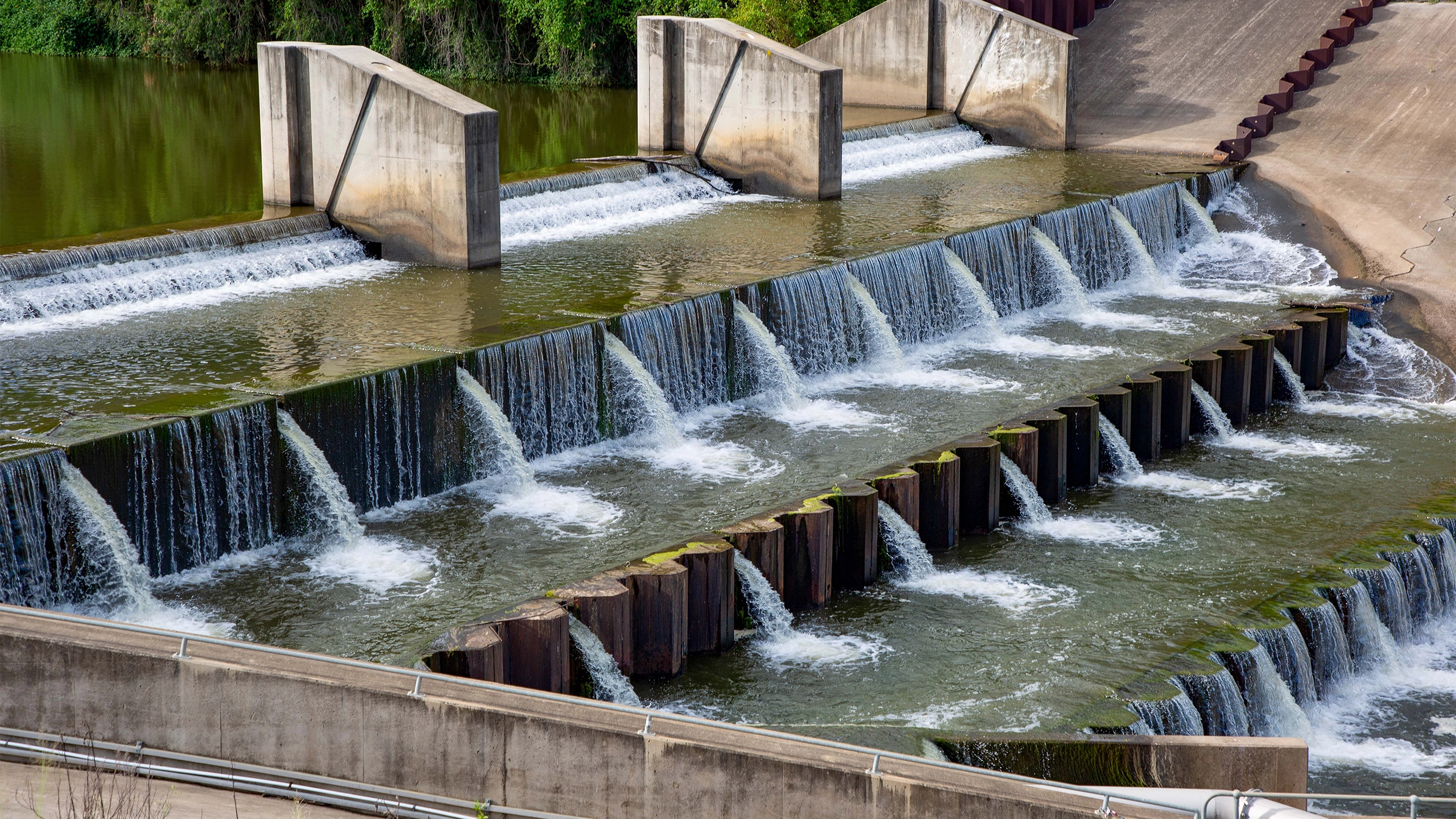 Weir of running water in Australia