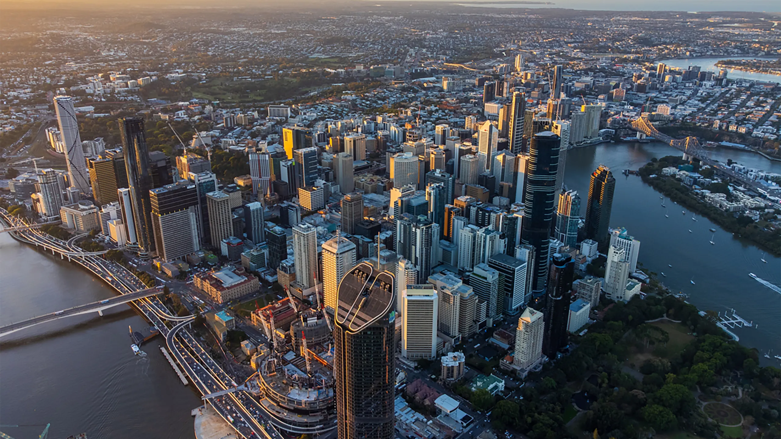 Skyline shot of Brisbane city during the sunset